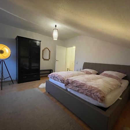 Ferienwohnung Balkonblick Am Hirschberg Санкт-Вендель Экстерьер фото